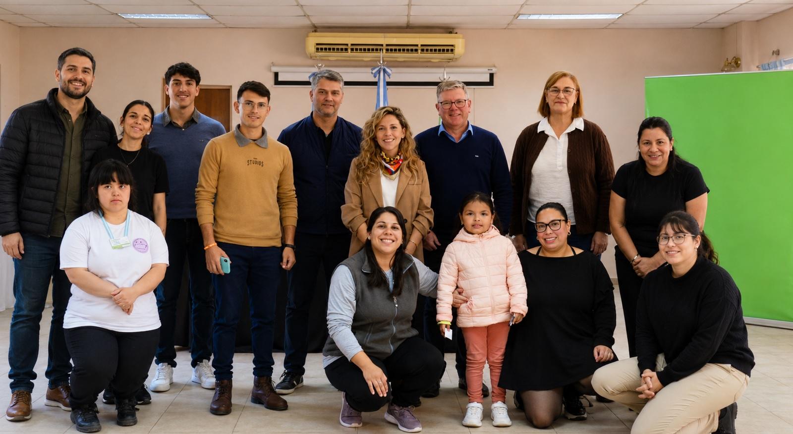 Entregaron microcréditos a emprendedores de María Grande