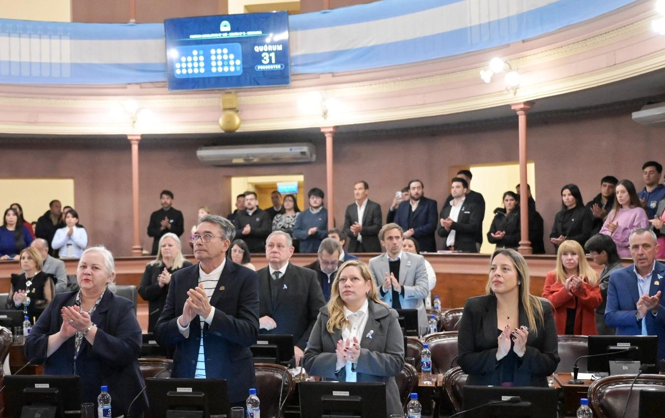 Diputados dio media sanción a la recategorización de Ingeniero Sajaroff y homenajeó a Julio Federik