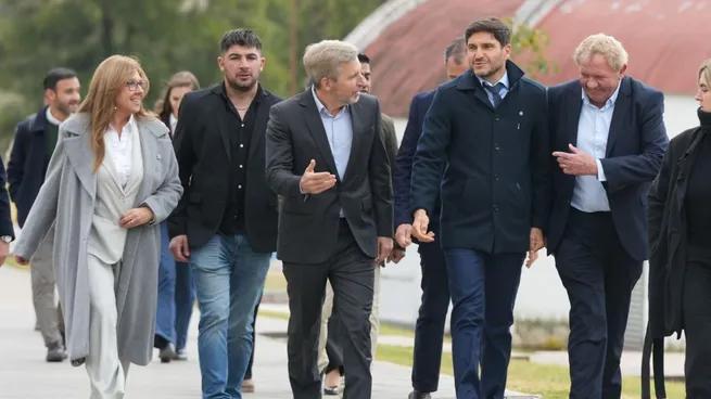 Pullaro visitó Entre Ríos para reforzar la agenda de integración regional