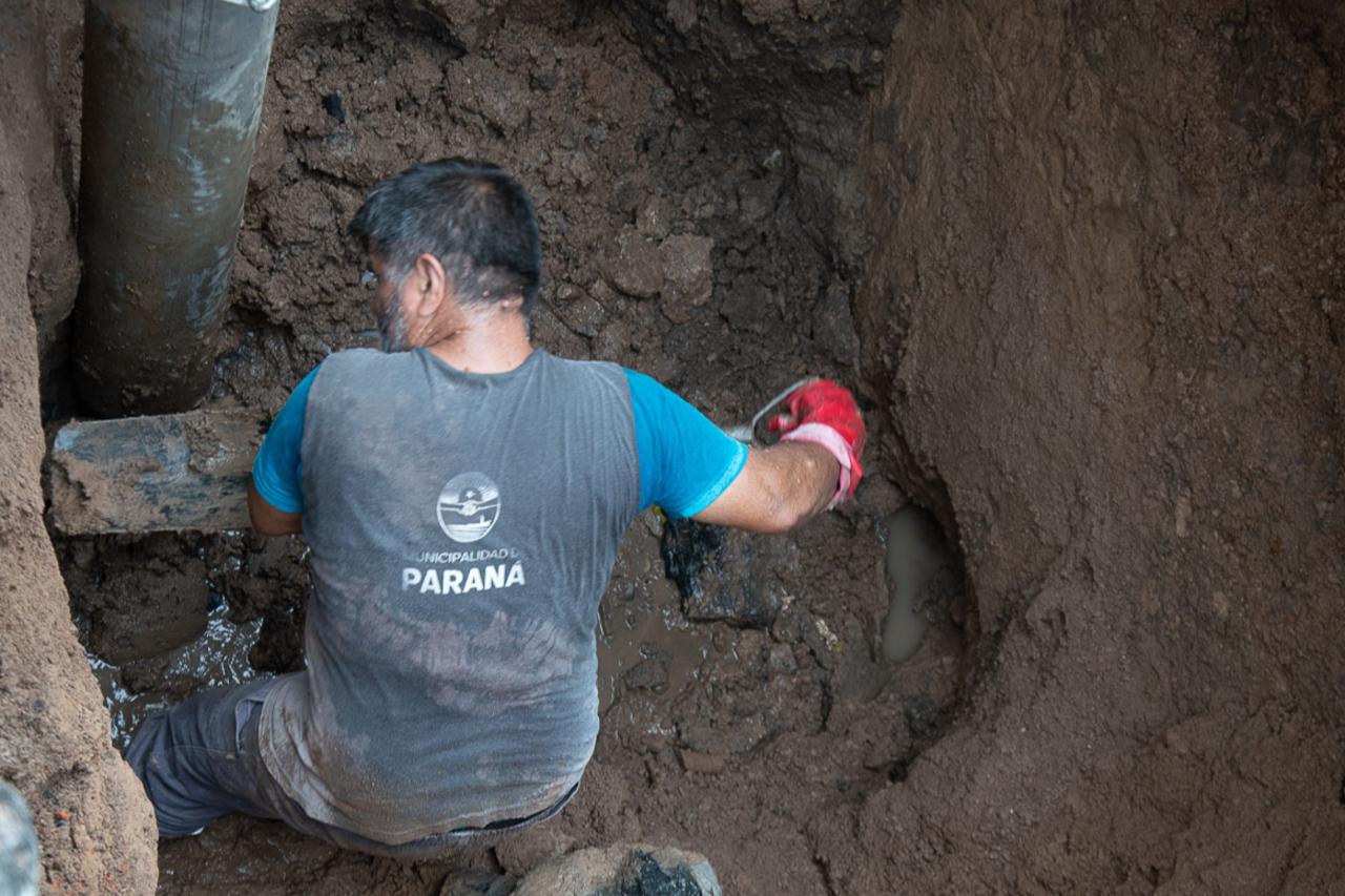 La Municipalidad de Paraná avanza con operativos de reparación y renovación de cañerías cloacales en distintos barrios