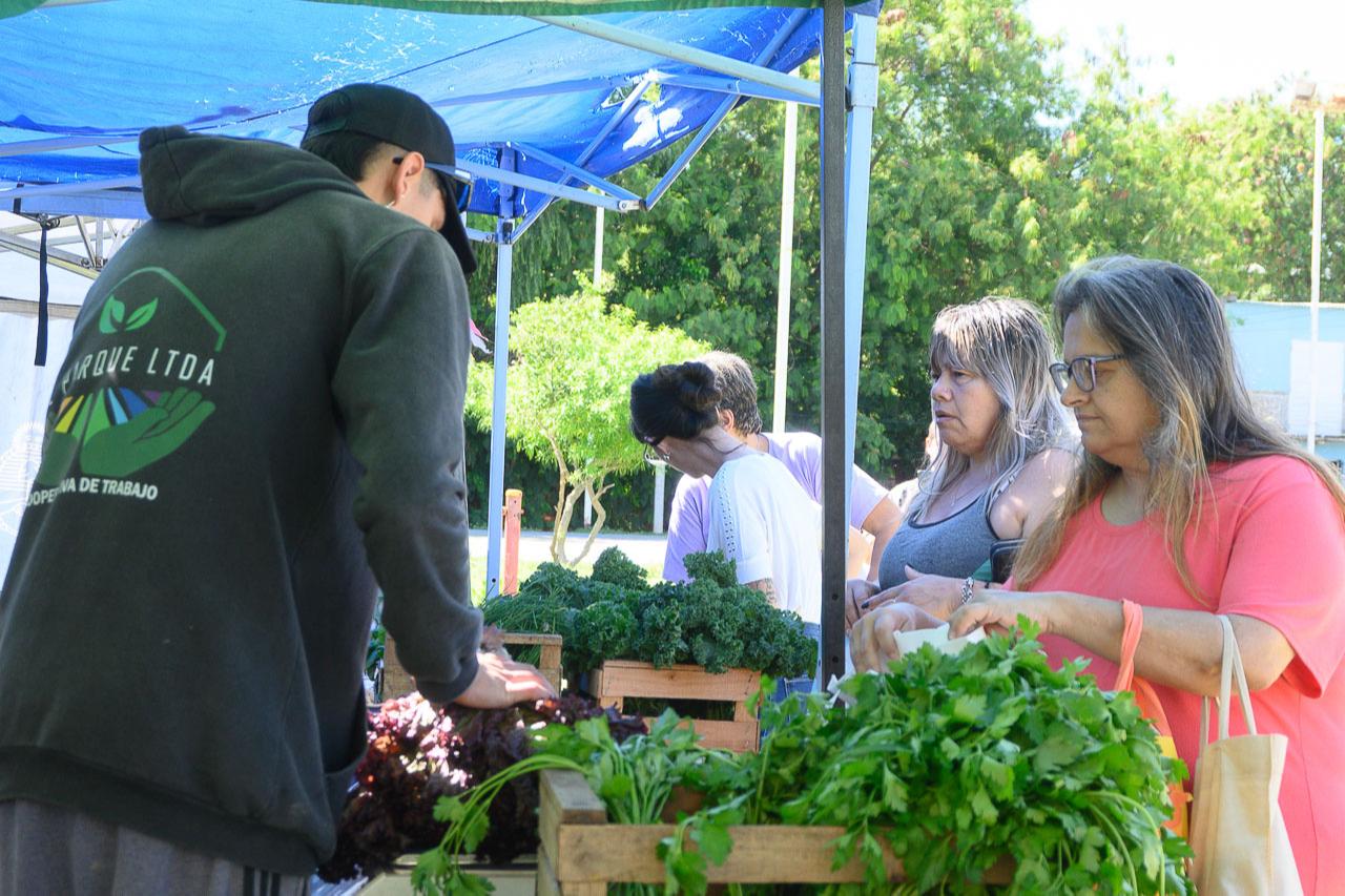 La Feria en tu Barrio recorrerá tres barrios de Paraná esta semana