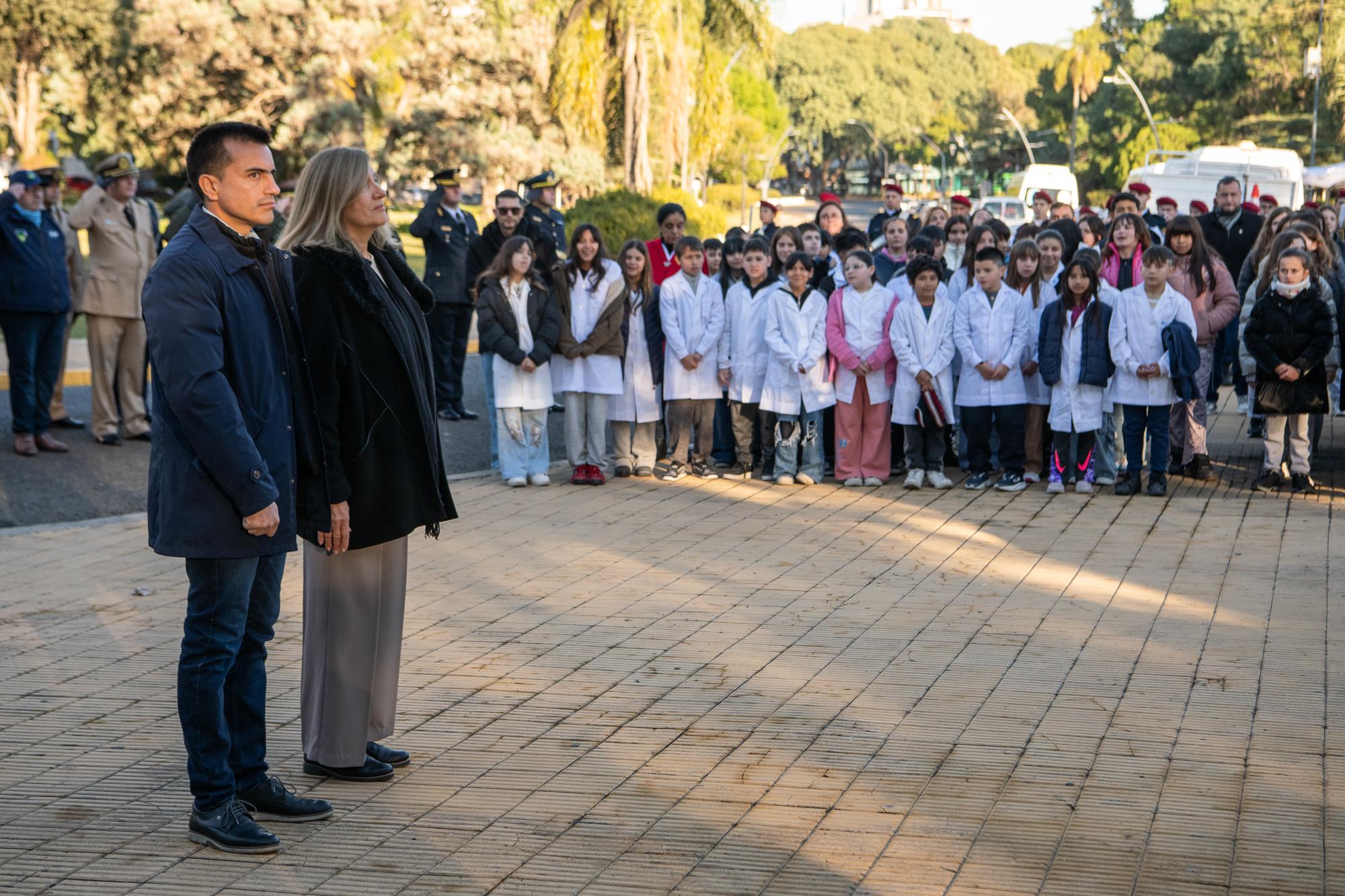 Paraná conmemoró los 213 años de su elevación a Villa con un acto junto a escuelas de la ciudad