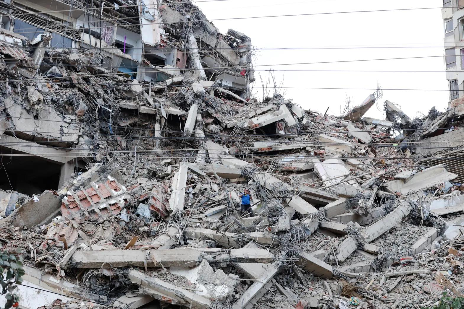A 24 horas de los devastadores terremotos, Venezuela sigue buscando sobrevivientes y recibe ayuda internacional