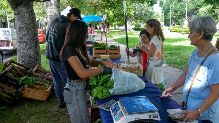 Feria en tu Barrio abre la inscripción para incorporar nuevos puesteros en Paraná