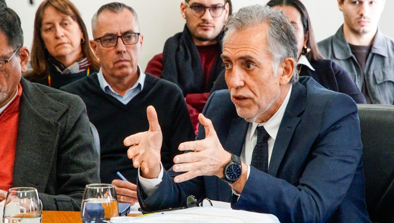 El Fiscal de Estado concurrió al Senado como parte del debate del proyecto de reforma previsional