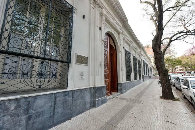 La Biblioteca Provincial convoca a la comunidad a donar libros para su colección permanente