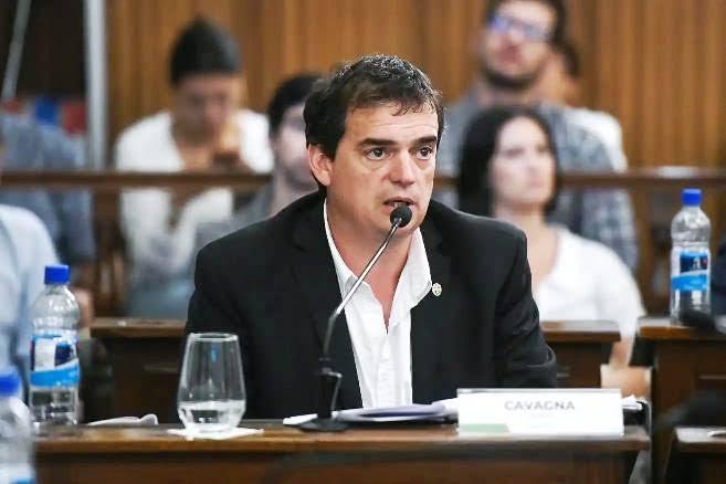 Reforma previsional: El Senador Cavagna y su postura sobre el proyecto oficial, a horas de su tratamiento