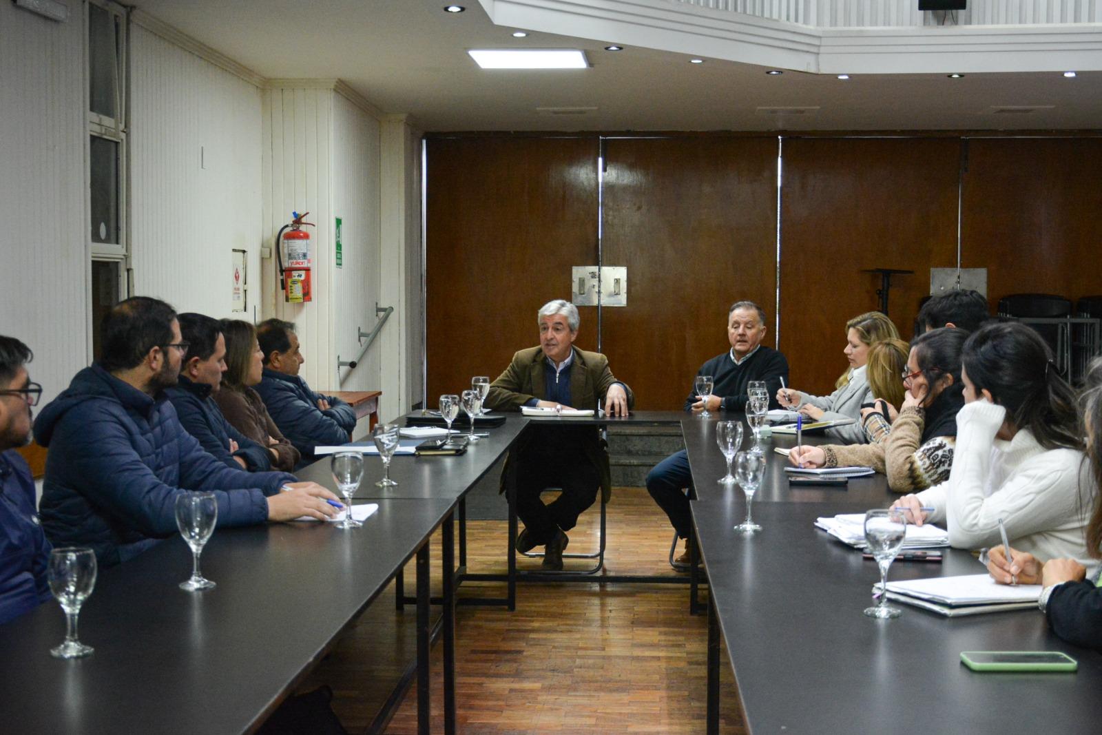 La Mesa de Diálogo Social analizó estrategias ante el posible impacto de El Niño
