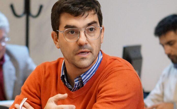 El diputado Sarubi se refirió a la polemica por los comedores y destacó los antecedentes de la empresa que ganó la licitación