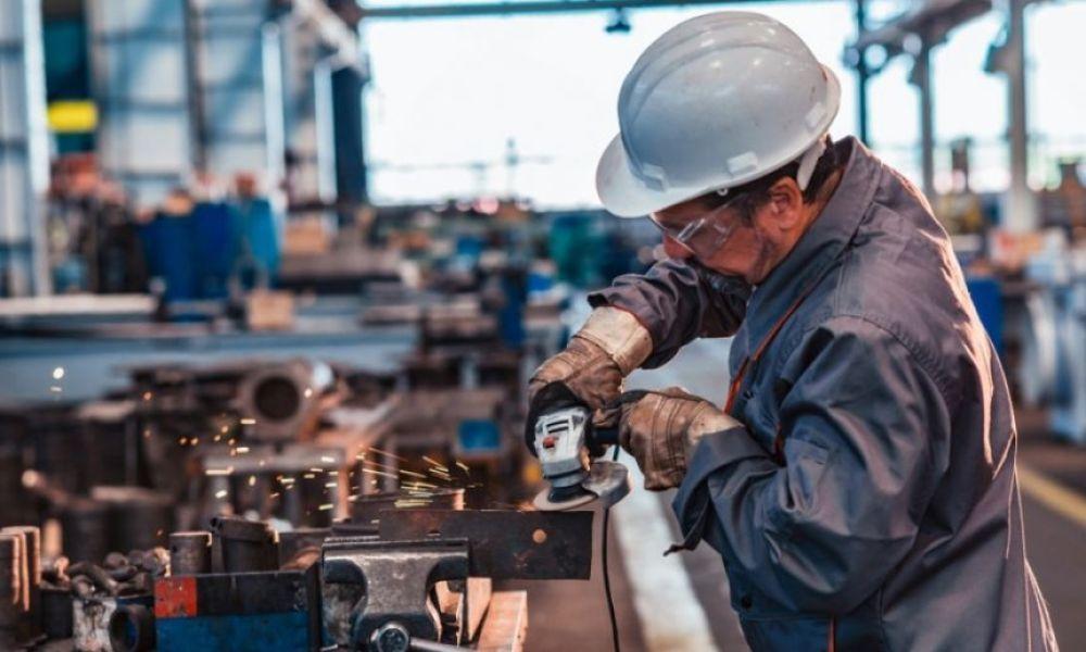 Entre Ríos sostiene el empleo industrial y se diferencia de la tendencia nacional