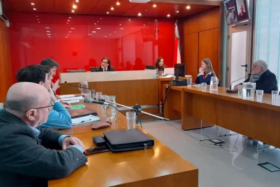 Condenaron a seis ex funcionarios, empleados y contadores por un fraude millonario en ATER