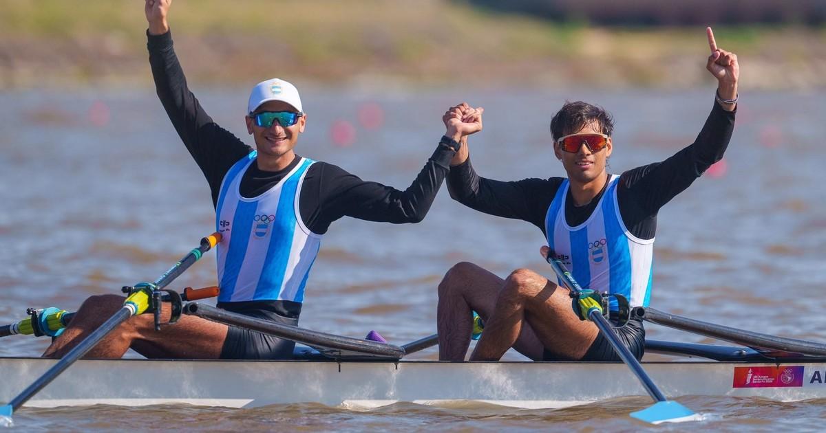 Argentina sigue sumando medallas y Paraná se prepara para otra definición del sóftbol