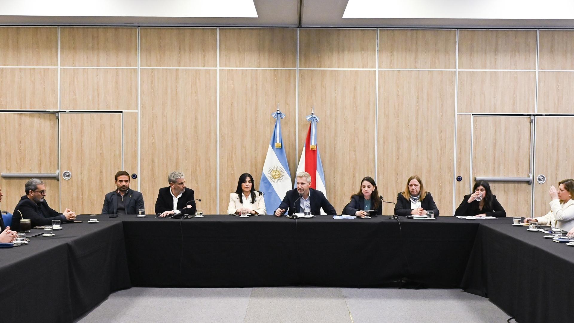 La Provincia y Unicef evaluaron los avances de la estrategia de primera infancia