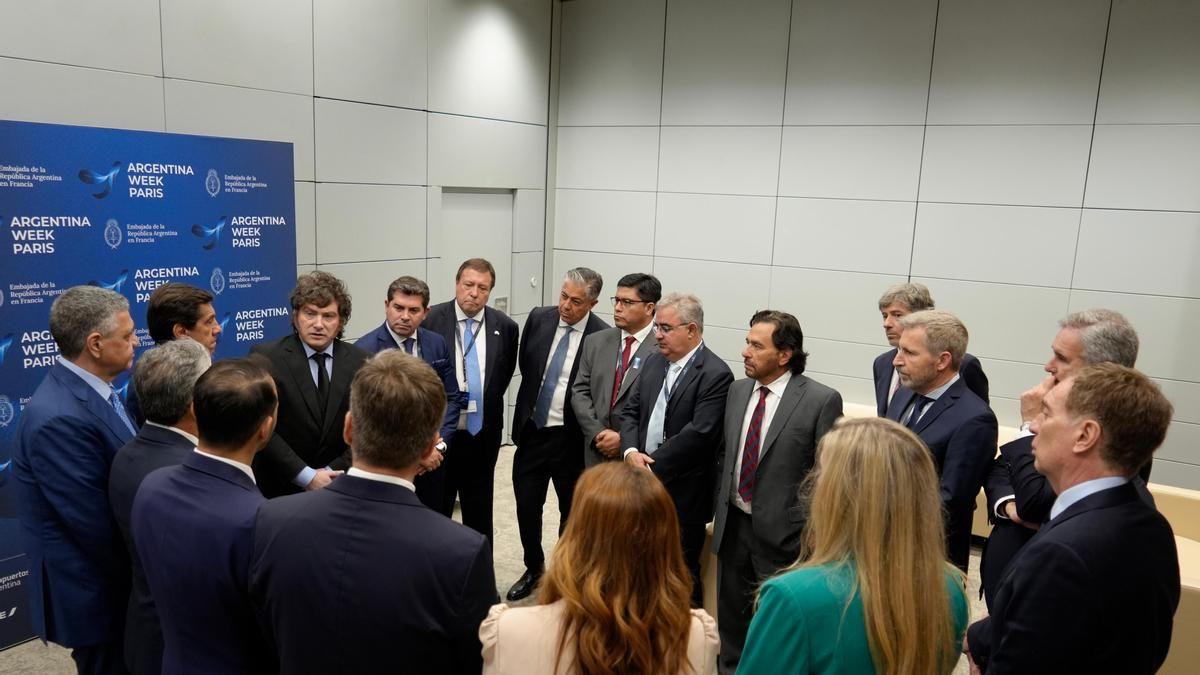 Frigerio habló de la situación de la economía y la búsqueda de inversiones para Entre Ríos desde París