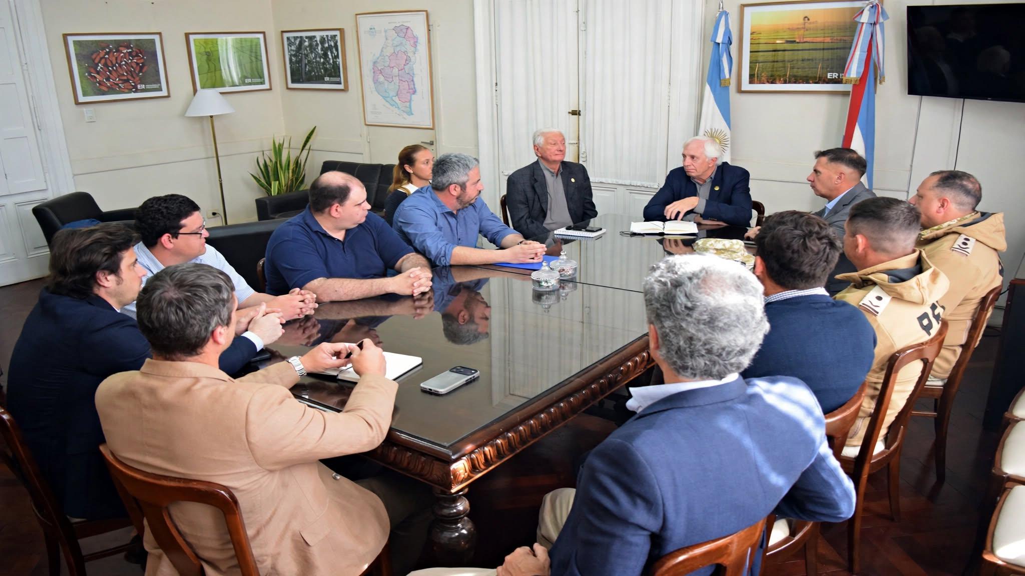 El gobierno provincial acordó acciones con la Mesa de Enlace para mejorar la seguridad rural