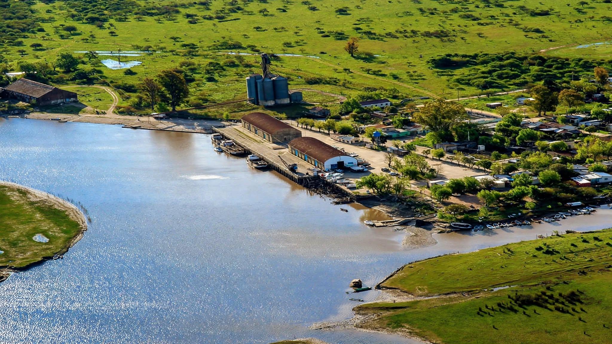 Proponen reactivar la vía del río Gualeguay para reducir costos logísticos y potenciar la producción regional