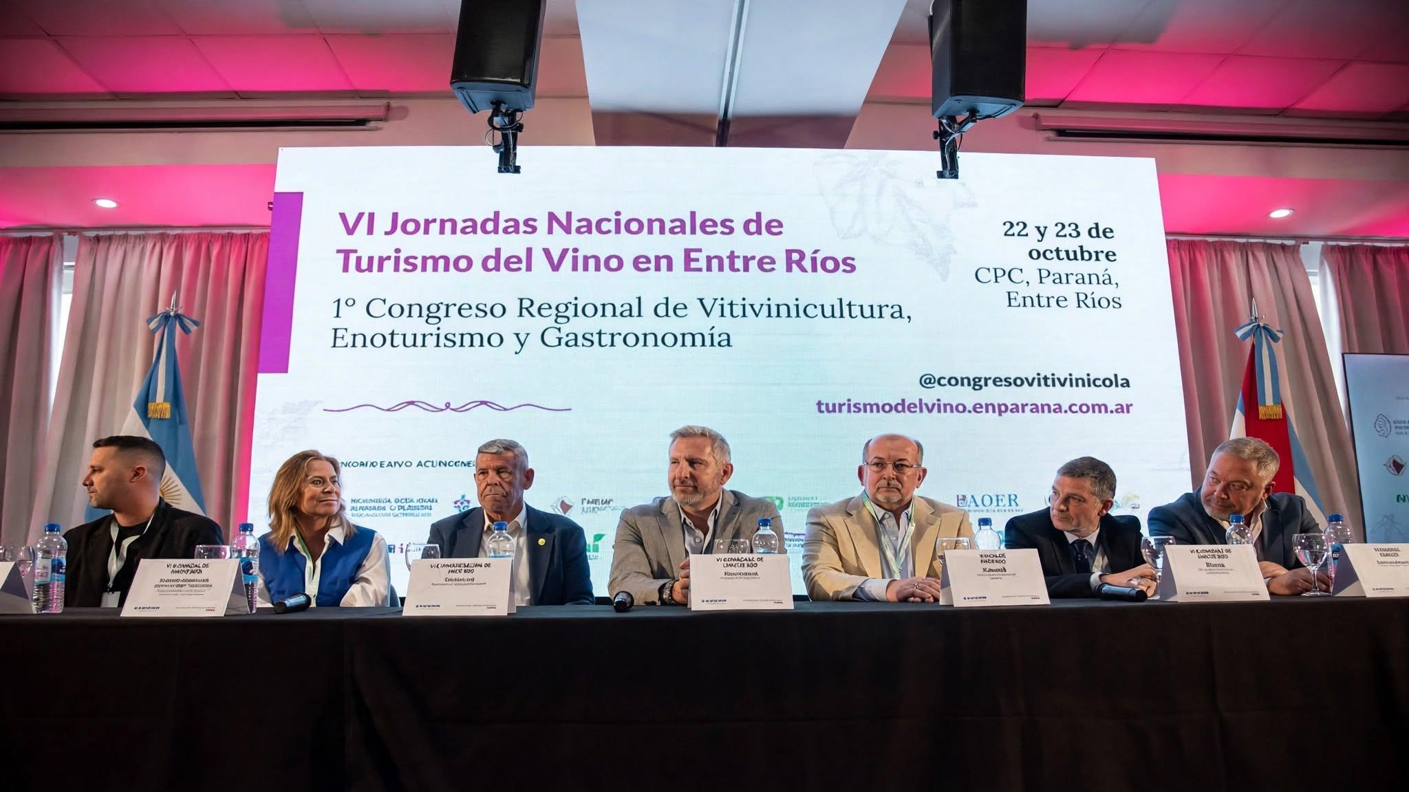 Paraná reunió a referentes del vino y el turismo en unas jornadas trascendentes para la vitivinicultura entrerriana